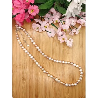 Natural Freshwater Pearl Necklace in tones of Pink and White